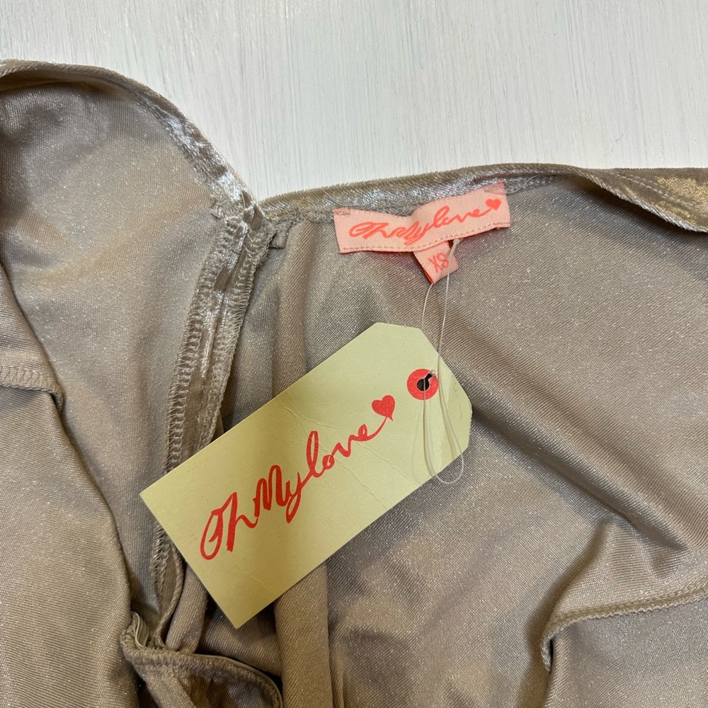Oh My Love Velvet Romper XS Metallic Long Sleeve Deep V Front Back NWT - Picture 10 of 13